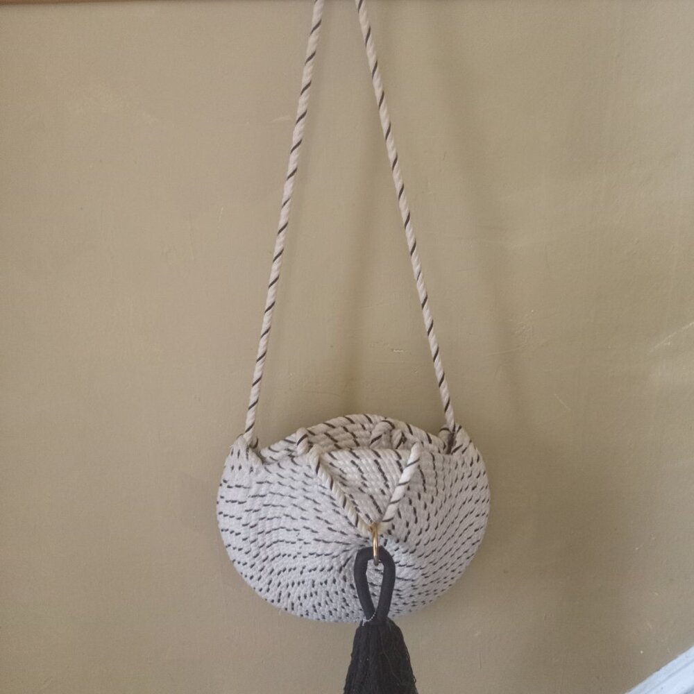 Woven purse
